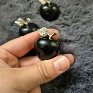 Figurine Pomme, Obsidienne noire,
Qualité AA